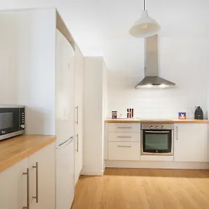 https://barcelona-just-like-home.topbarcelonahotels.com