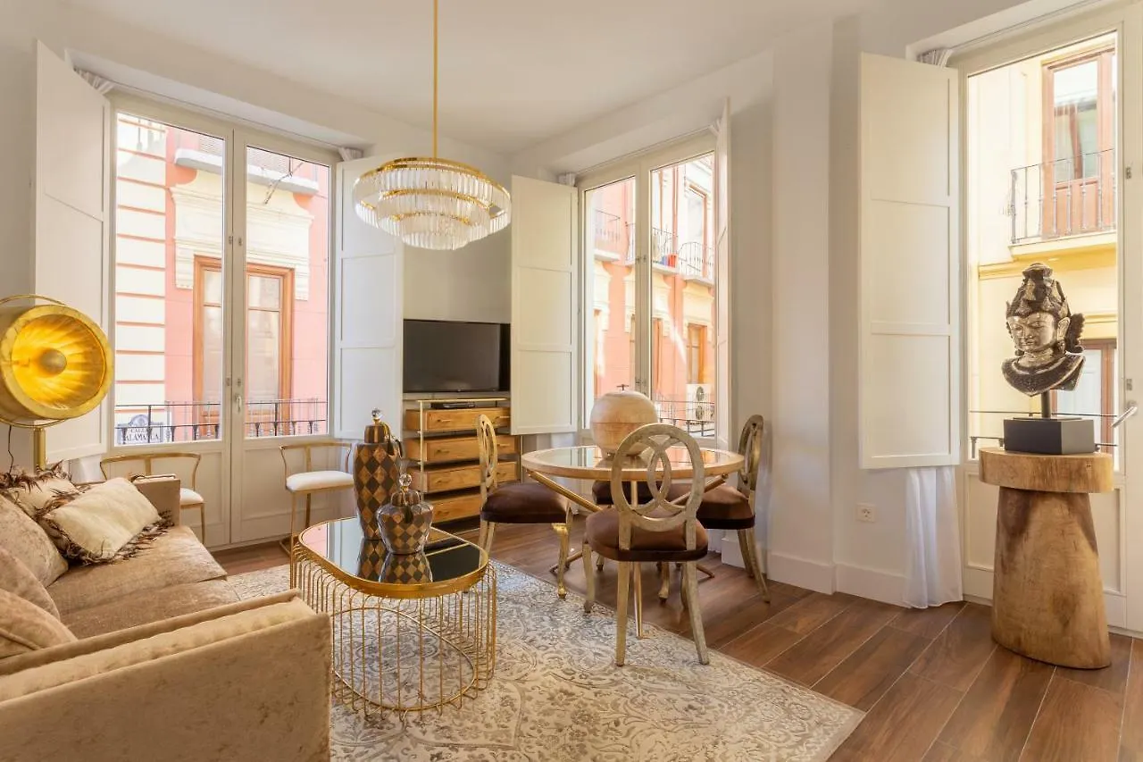 גרנדה Bib Rambla Luxury Apartments 0*,